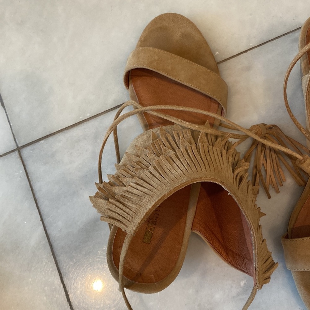 Matiko wedge - Picture 2 of 4